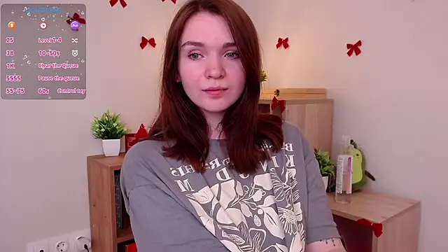 Snapshot of EvaJackson111 chatting on December 2025 02:12:02 PM EvaJackson111 online show from December 2025 02:12:02 PM