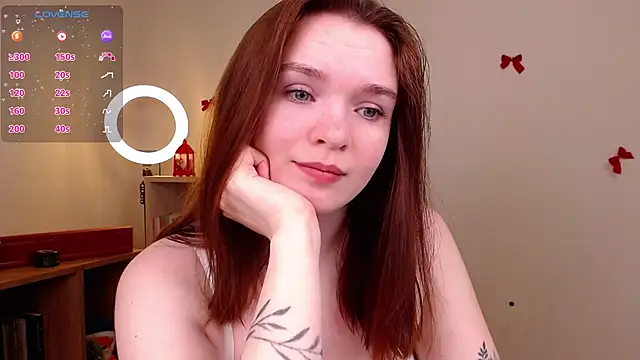 Snapshot of EvaJackson111 chatting on December 2025 02:10:02 PM EvaJackson111 online show from December 2025 02:10:02 PM