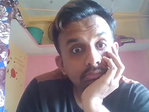 Snapshot of Nihaal17 chatting on November 2025 07:08:02 AM Nihaal17 online show from November 2025 07:08:02 AM