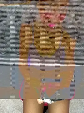 WildKavya online show from September 2025 03:45:01 PM