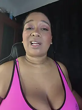 Snapshot of Yera_brown69 chatting on April 2026 02:03:01 AM Yera brown69 online show from April 2026 02:03:01 AM