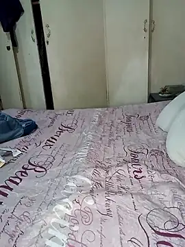 Snapshot of keisha051990 chatting on November 2025 04:07:02 PM keisha051990 online show from November 2025 04:07:02 PM