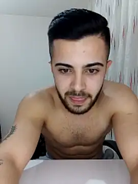 Ozi1910 online show from December 2025 07:33:02 PM