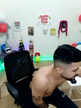 Ozi1910 online show from December 2025 02:01:02 PM