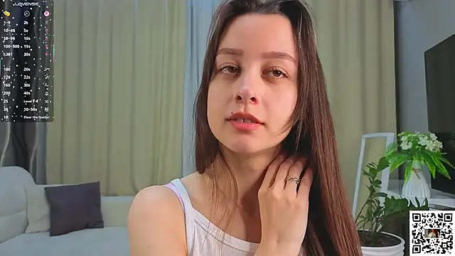 Snapshot of VineciaDestors chatting on September 2025 06:33:02 PM VineciaDestors online show from September 2025 06:33:02 PM