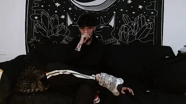 cyb3r david online show from November 2025 01:59:02 AM