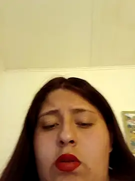 tudiablitalitabellaaa online show from April 2026 07:07:02 PM