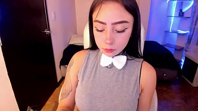 Snapshot of Dullcemariia_1s chatting on October 2025 10:08:01 PM Dullcemariia 1s online show from October 2025 10:08:01 PM