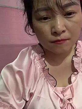 Snapshot of Star-sweet chatting on September 2025 03:50:02 PM Star-sweet online show from September 2025 03:50:02 PM