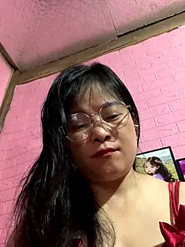 Snapshot of Star-sweet chatting on October 2025 12:26:01 PM Star-sweet online show from October 2025 12:26:01 PM