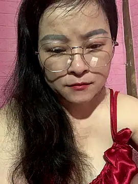 Snapshot of Star-sweet chatting on October 2025 12:00:01 AM Star-sweet online show from October 2025 12:00:01 AM