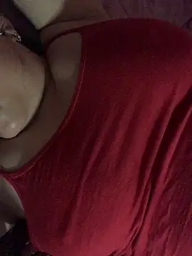 Snapshot of Star-sweet chatting on October 2025 06:08:02 PM Star-sweet online show from October 2025 06:08:02 PM