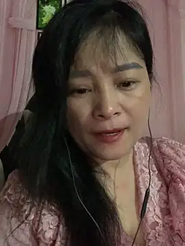 Snapshot of Star-sweet chatting on October 2025 04:51:02 AM Star-sweet online show from October 2025 04:51:02 AM