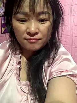 Snapshot of Star-sweet chatting on October 2025 03:25:01 PM Star-sweet online show from October 2025 03:25:01 PM