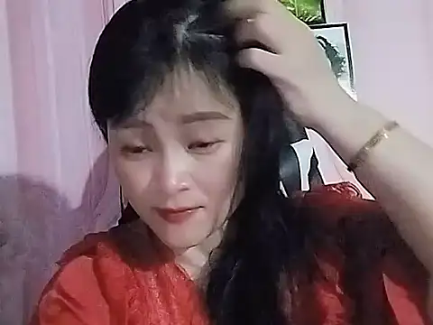 Snapshot of Star-sweet chatting on October 2025 01:34:01 PM Star-sweet online show from October 2025 01:34:01 PM