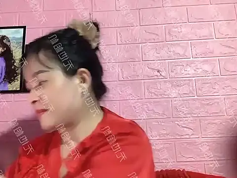 Snapshot of Star-sweet chatting on October 2025 07:42:01 AM Star-sweet online show from October 2025 07:42:01 AM