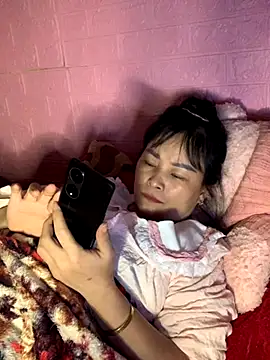 Snapshot of Star-sweet chatting on November 2025 03:12:02 PM Star-sweet online show from November 2025 03:12:02 PM