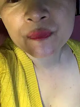 Snapshot of Star-sweet chatting on November 2025 03:12:02 PM Star-sweet online show from November 2025 03:12:02 PM