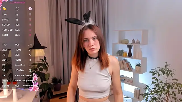 SirenaOstrem online show from November 2025 11:12:02 AM