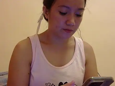 Lovelyclaya online show from November 2025 01:03:02 AM