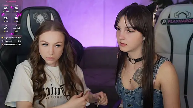 Snapshot of Ella_054 chatting on March 2026 07:31:02 PM Ella 054 online show from March 2026 07:31:02 PM