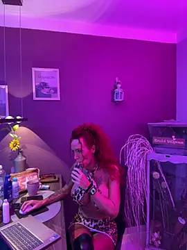 Snapshot of Hotmilfhamburg1 chatting on April 2026 03:53:02 AM Hotmilfhamburg1 online show from April 2026 03:53:02 AM