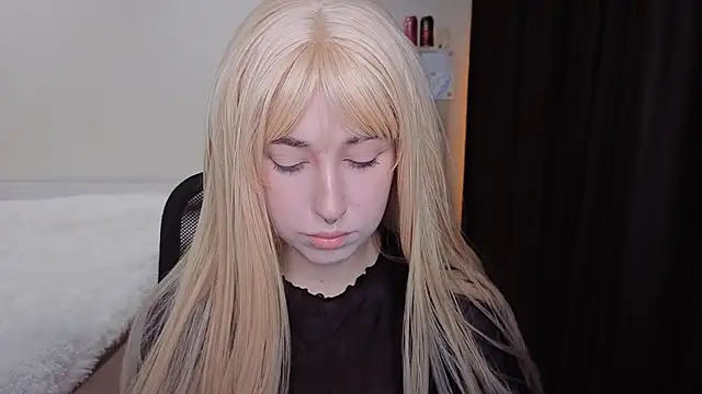 YukiMisa online show from September 2025 04:43:01 PM