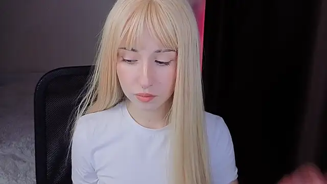 YukiMisa online show from October 2025 04:15:02 PM