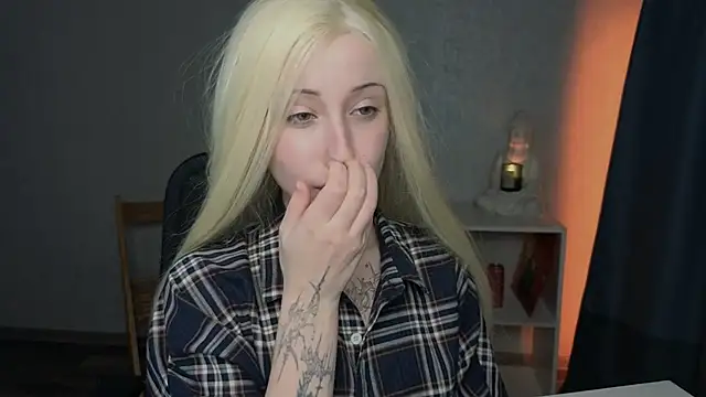 Snapshot of YukiMisa chatting on March 2026 09:45:01 PM YukiMisa online show from March 2026 09:45:01 PM