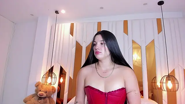 Snapshot of CarolinaFerrer chatting on April 2026 02:20:01 PM CarolinaFerrer online show from April 2026 02:20:01 PM