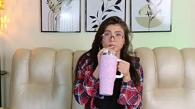 Violeta Foxz online show from October 2025 07:33:02 PM