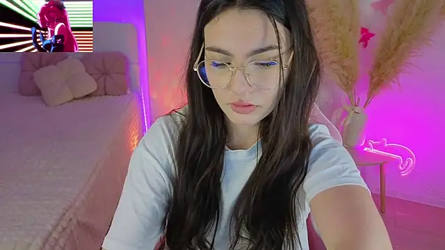 Snapshot of Andres_sssss chatting on June 2026 09:25:01 PM Andres sssss online show from June 2026 09:25:01 PM