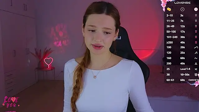 Snapshot of CuteAriel7 chatting on March 2026 05:41:02 PM CuteAriel7 online show from March 2026 05:41:02 PM