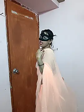 Snapshot of nice_touch9733 chatting on November 2025 10:41:02 PM nice touch9733 online show from November 2025 10:41:02 PM