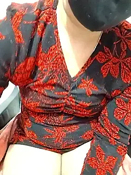 Snapshot of nice_touch9733 chatting on November 2025 04:28:01 PM nice touch9733 online show from November 2025 04:28:01 PM