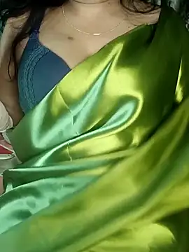 monaa-darling online show from December 2025 07:00:01 PM