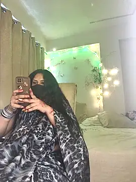 Snapshot of Indian_queen007 chatting on March 2026 05:44:02 AM Indian queen007 online show from March 2026 05:44:02 AM