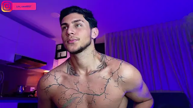 LeoCavalli  online show from September 2025 04:19:01 PM