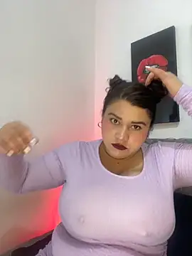 SafiroFer online show from October 2025 09:01:01 PM