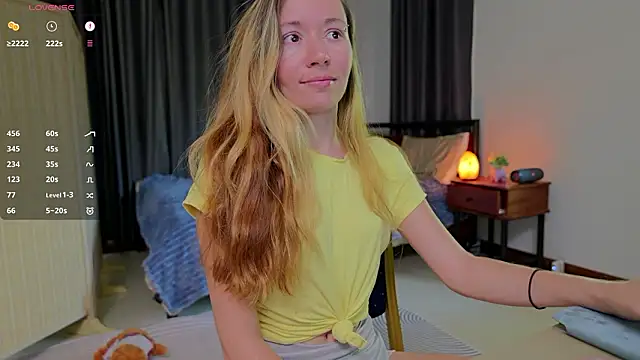 PocketElsa online show from March 2026 06:50:02 AM