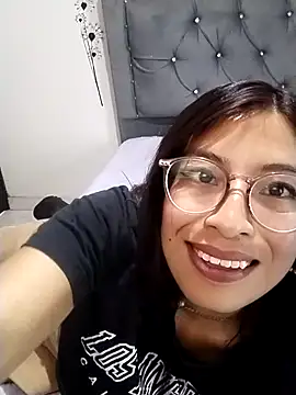 Snapshot of Megan_Darcy chatting on March 2026 05:44:01 AM Megan Darcy online show from March 2026 05:44:01 AM