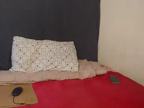 Snapshot of Hotgirl87 chatting on September 2025 07:03:02 AM Hotgirl87 online show from September 2025 07:03:02 AM