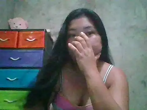 nikki zapphire online show from November 2025 02:55:01 AM