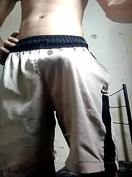 Snapshot of juninho2001 chatting on November 2025 07:01:02 PM juninho2001 online show from November 2025 07:01:02 PM