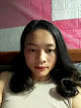 Kieu xxx online show from October 2025 02:18:01 PM