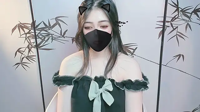 Sparkly Candy online show from November 2025 09:00:02 AM