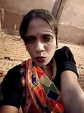 Snapshot of Xx_pooja chatting on October 2025 09:16:01 AM Xx pooja online show from October 2025 09:16:01 AM