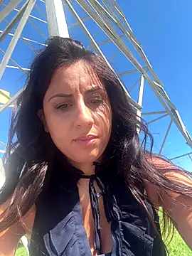 BabyLeopard online show from September 2025 10:30:02 AM