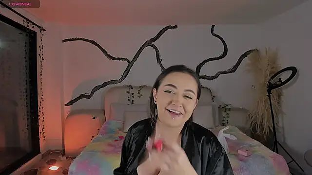 SarahCastro1  online show from December 2025 03:36:01 AM