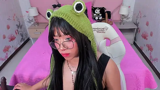 Snapshot of SafiroAgataaa chatting on October 2025 08:31:02 AM SafiroAgataaa online show from October 2025 08:31:02 AM